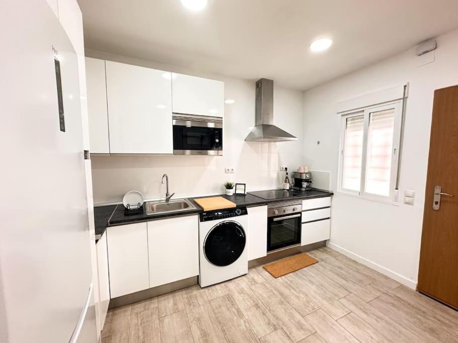 Apartamento Comodidad Y Ubicacion מאלגה מראה חיצוני תמונה